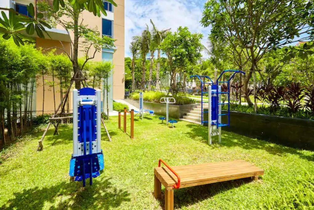 Unixx Condo Pattaya Near Walking Street Exterior photo