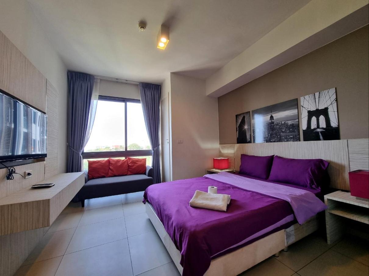 Unixx Condo Pattaya Near Walking Street Exterior photo